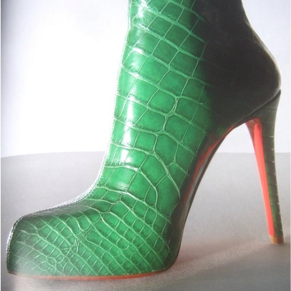 1st Edition Christian Louboutin book - Picture 8 of 15